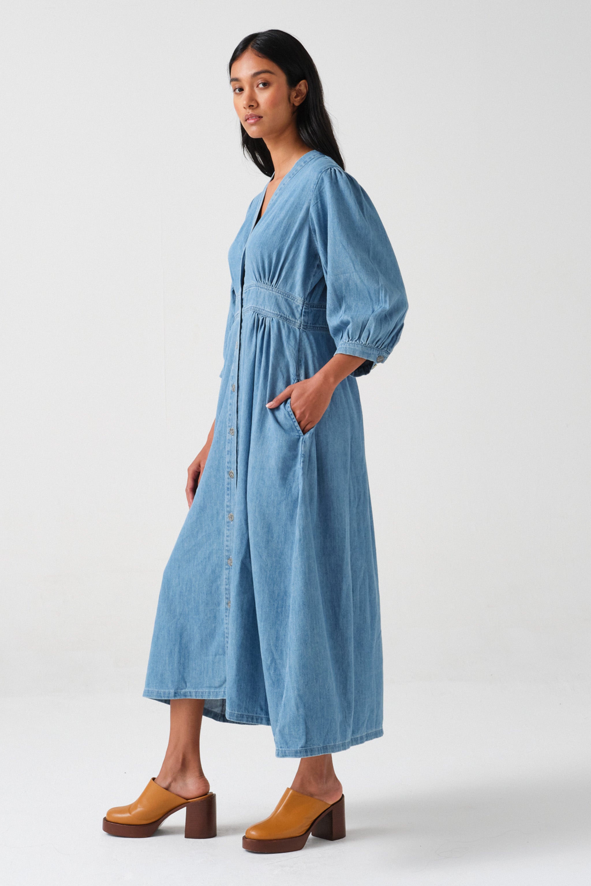 Audrey Dress in Mid Vintage