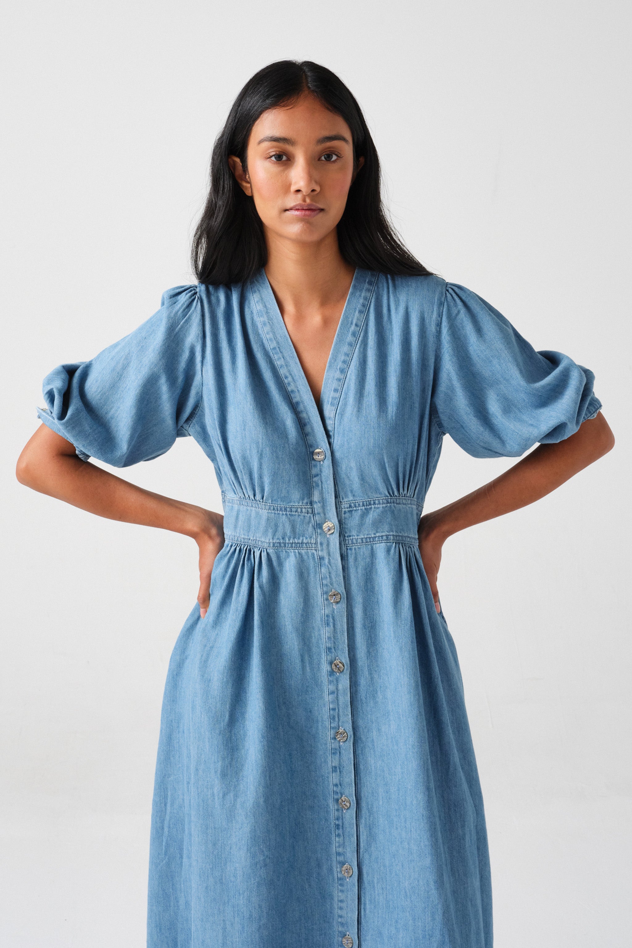 Audrey Dress in Mid Vintage