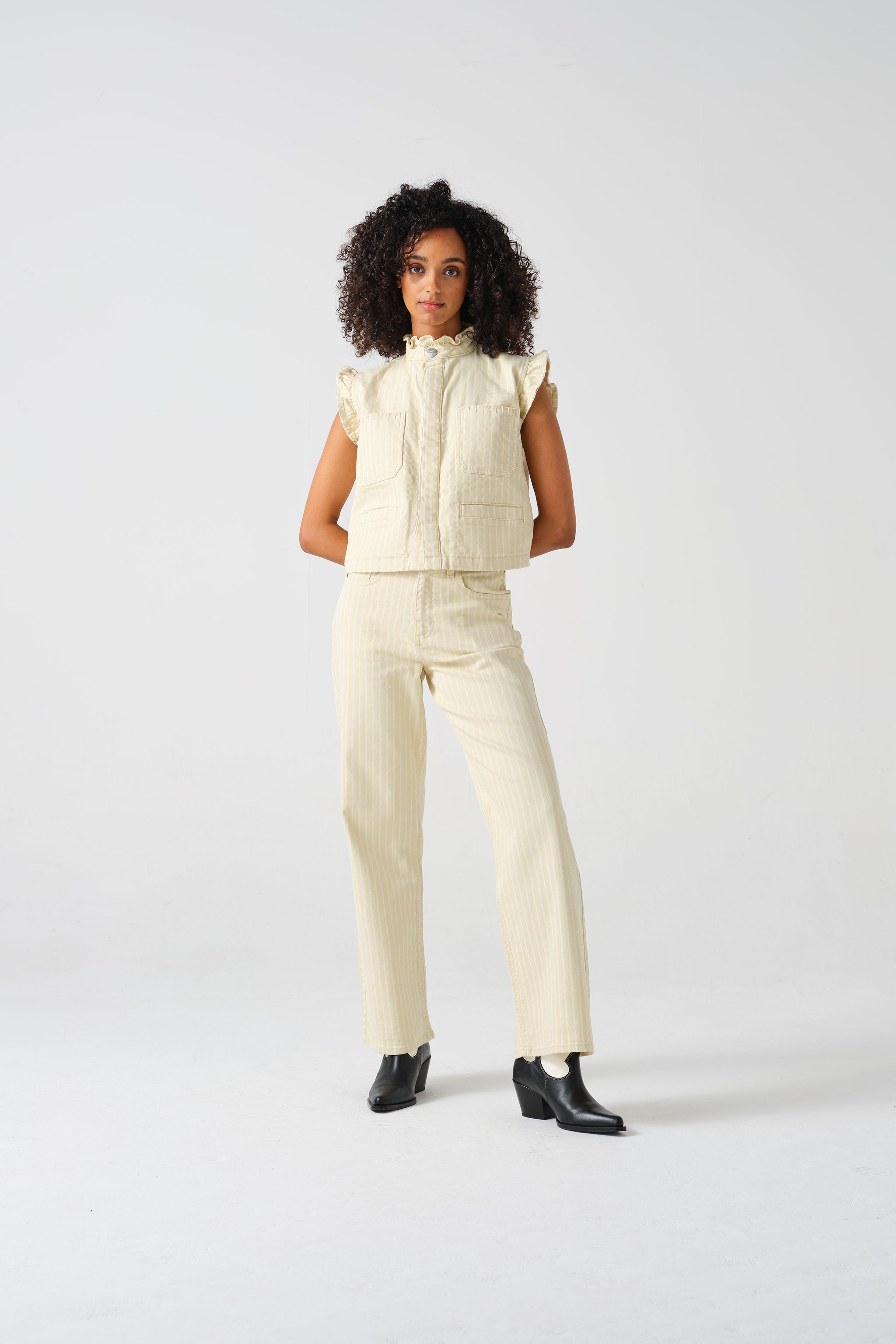 Pablo Vest in Buttermilk Wide Stripe