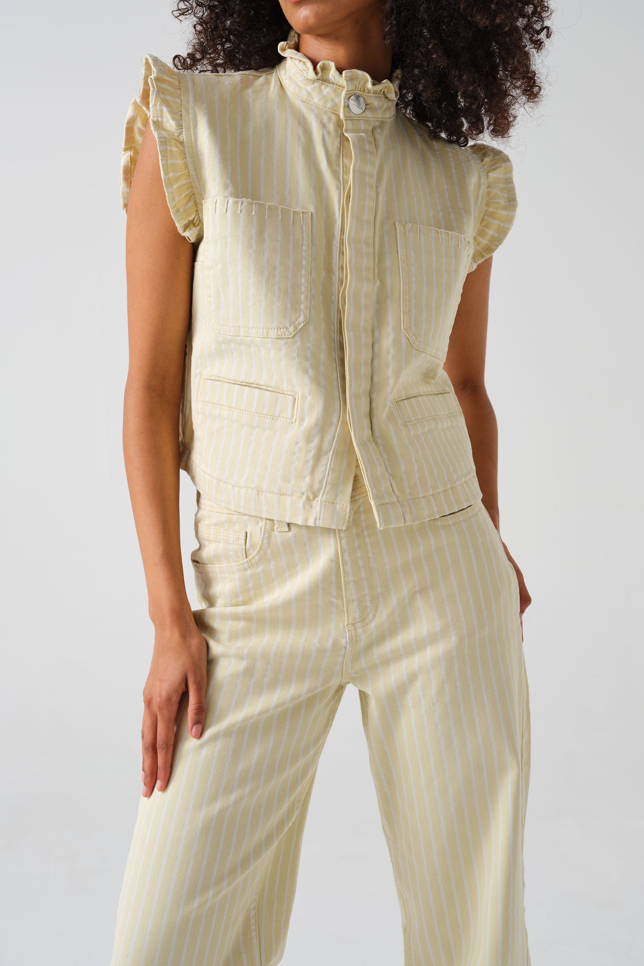 Pablo Vest in Buttermilk Wide Stripe