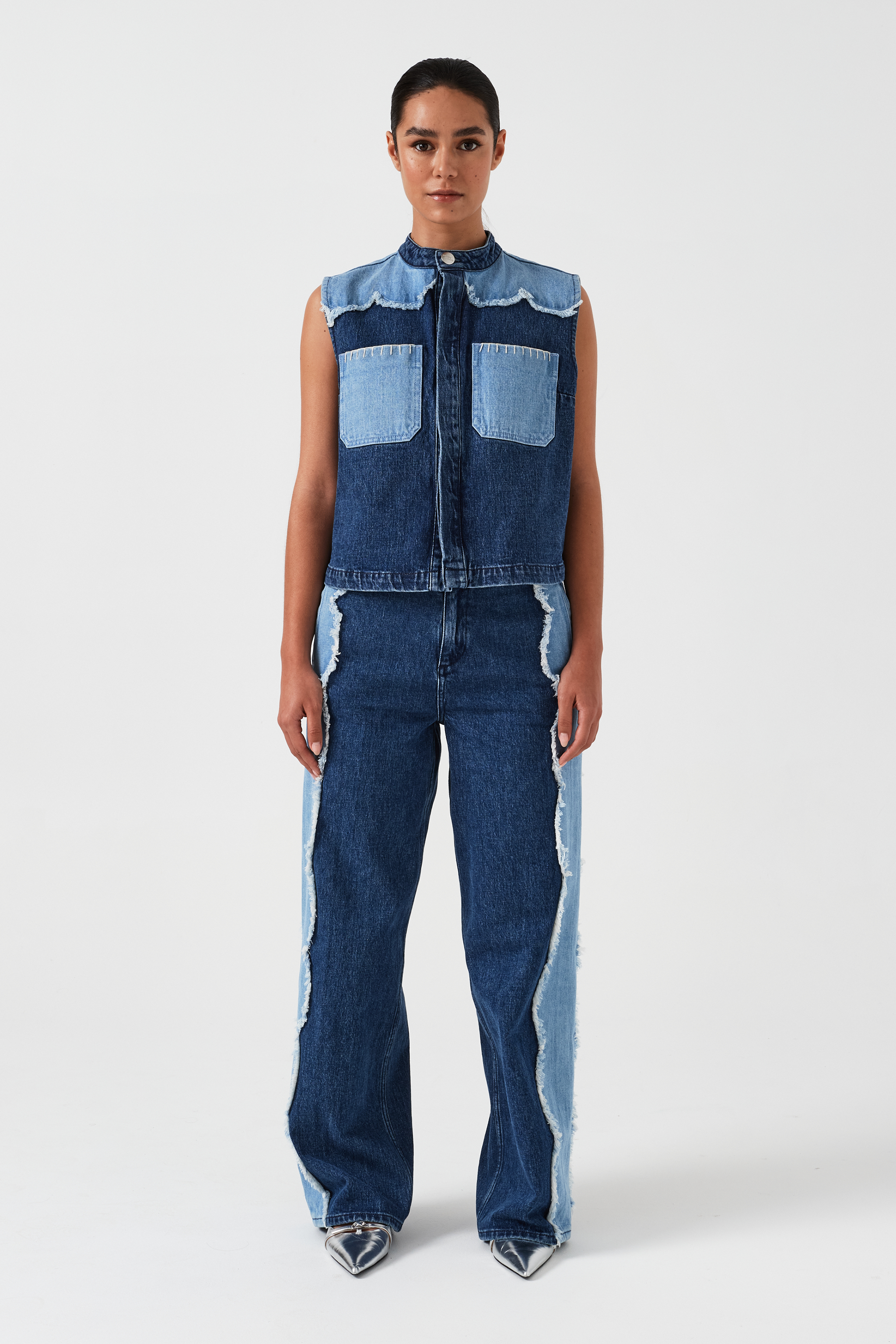 Ari Wide Leg Jean in Dark Vintage Scallop