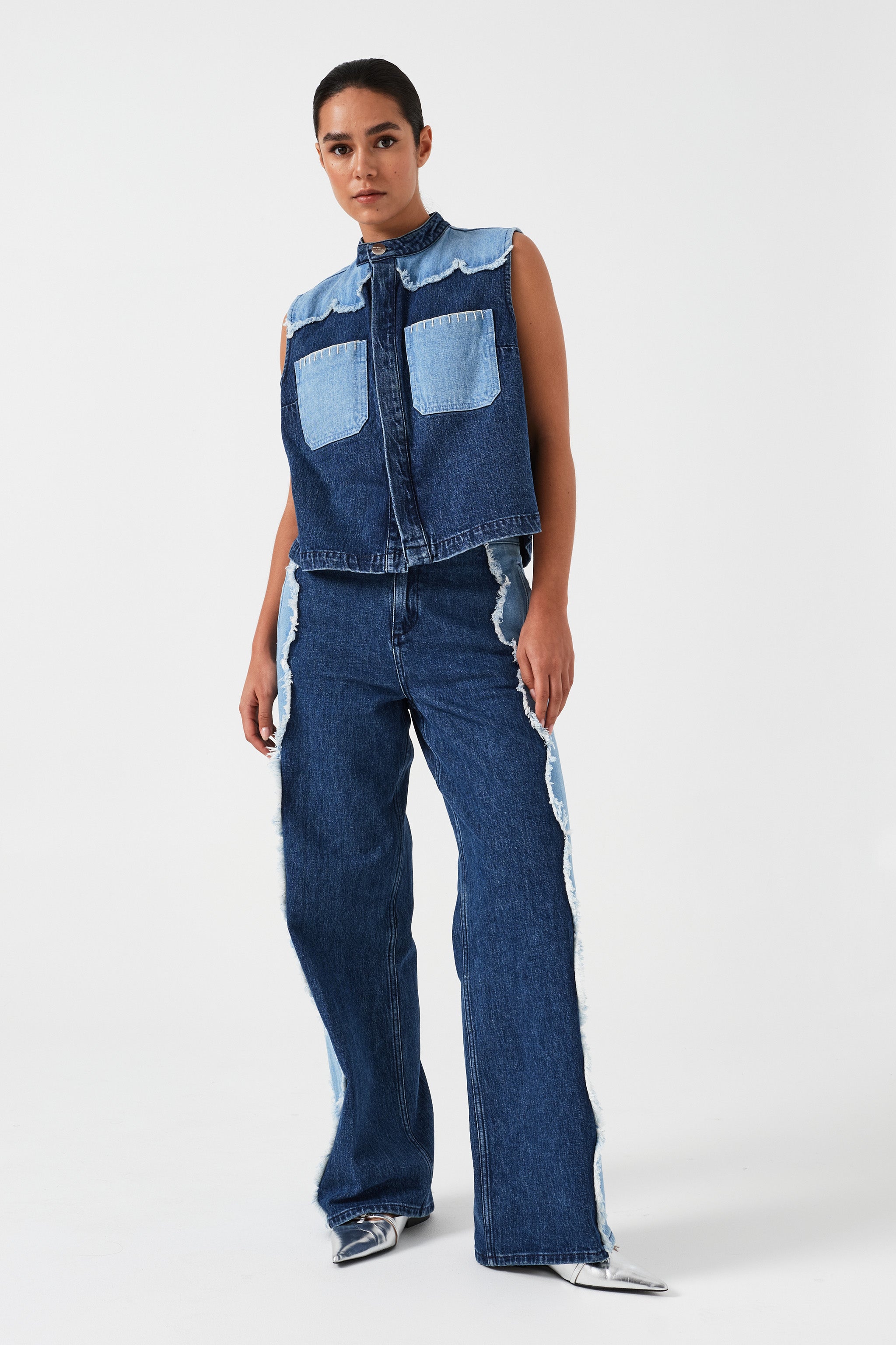 Ari Wide Leg Jean in Dark Vintage Scallop