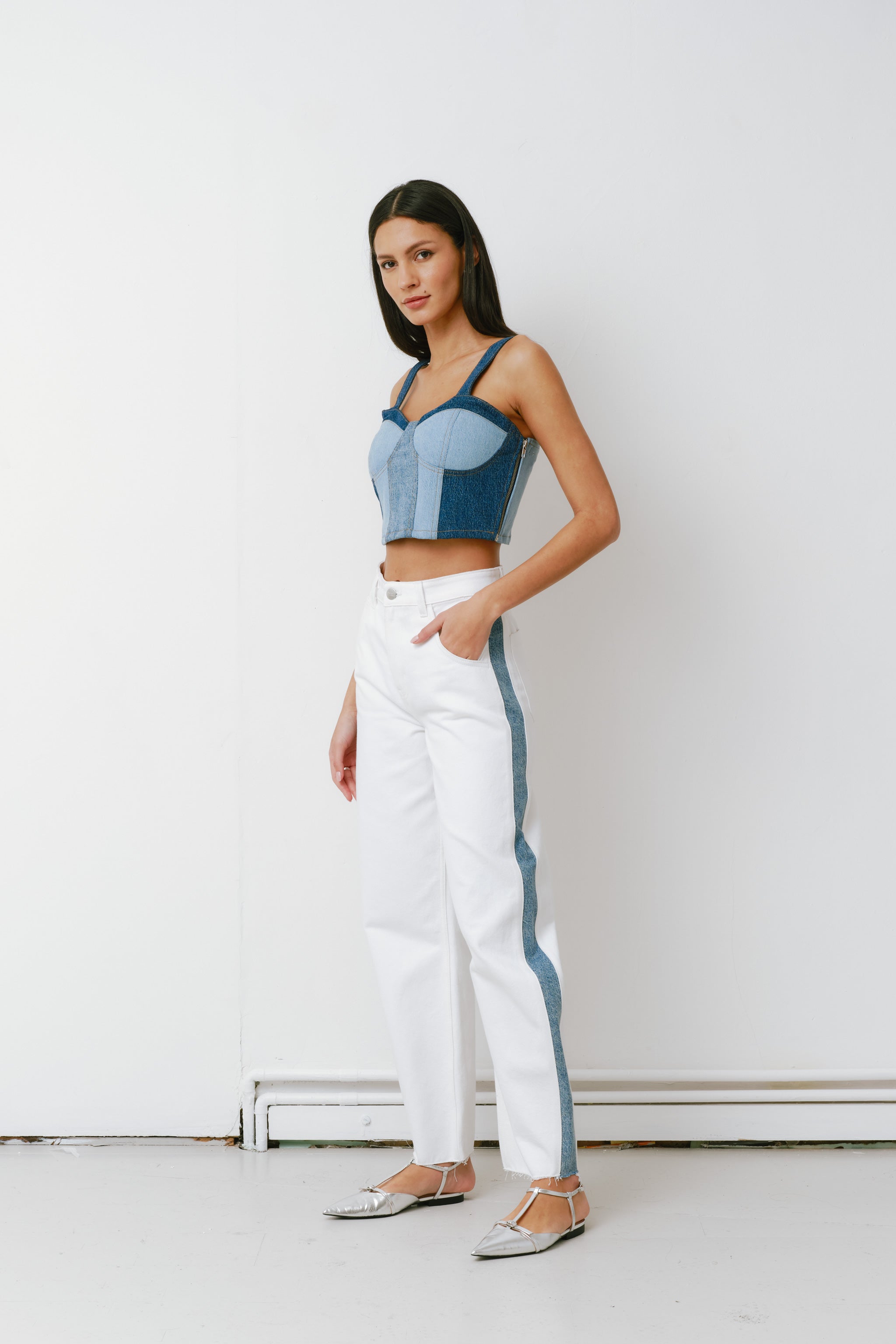 Bo Barrel Leg Jean in Two Tone