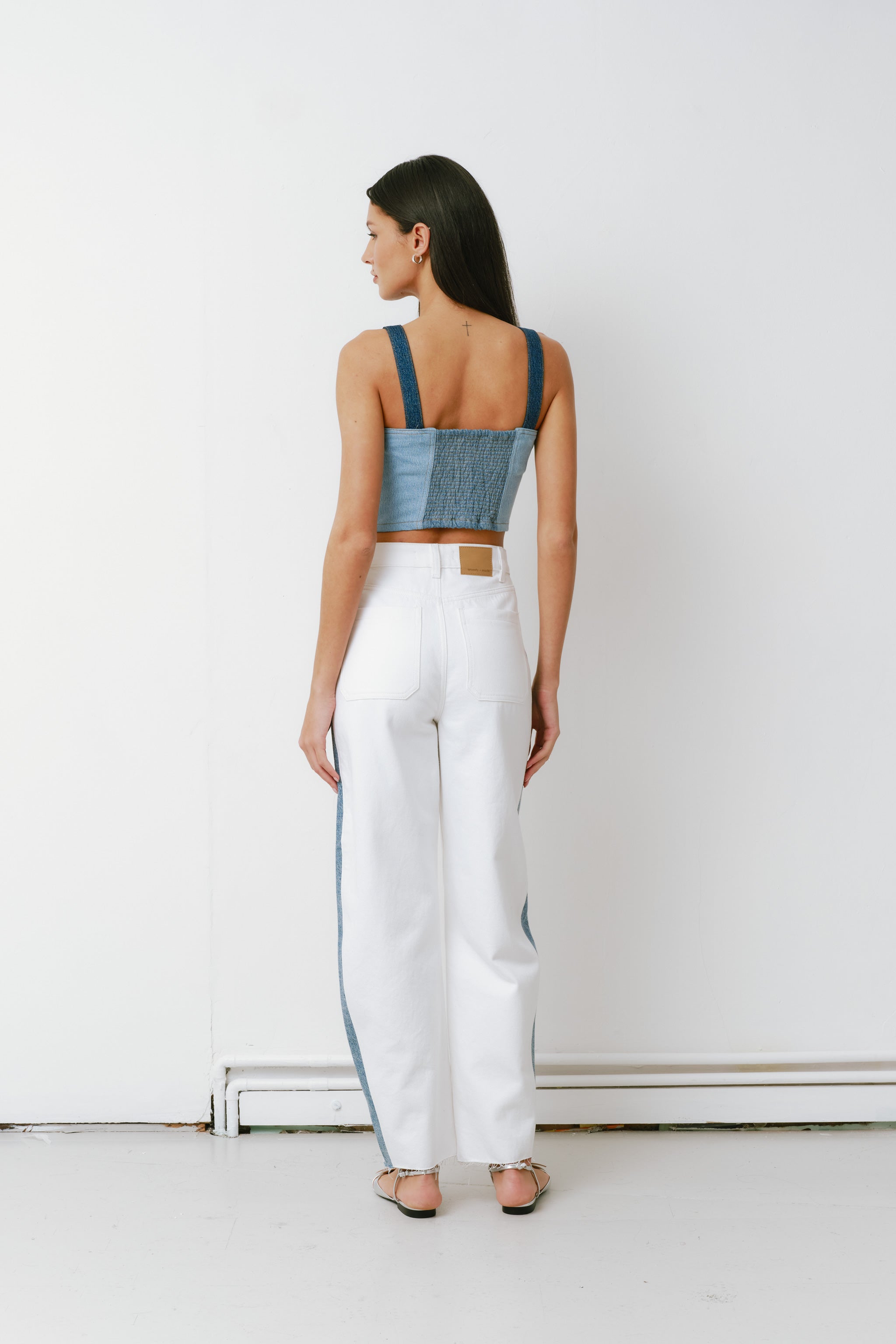 Bo Barrel Leg Jean in Two Tone