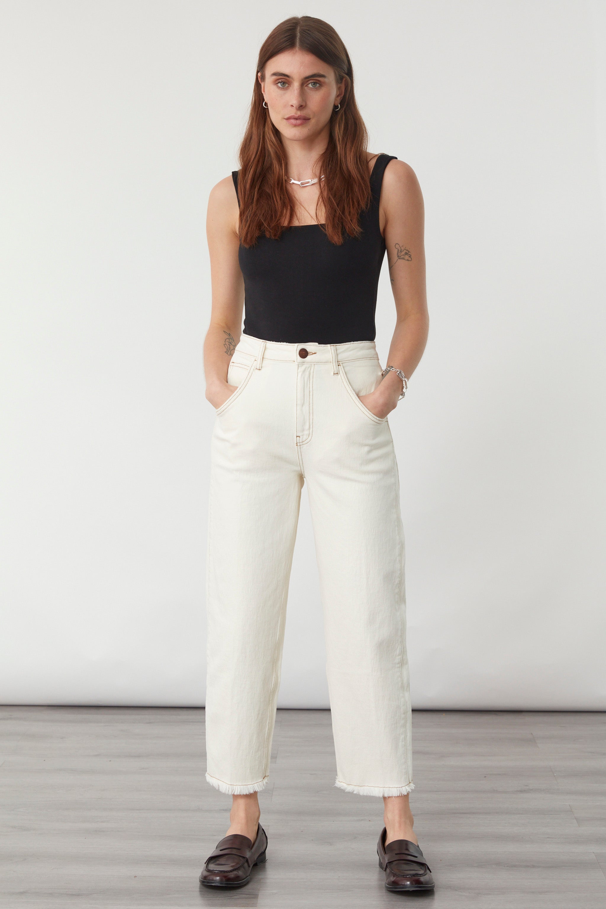 Bo Barrel Leg Jean in Ecru