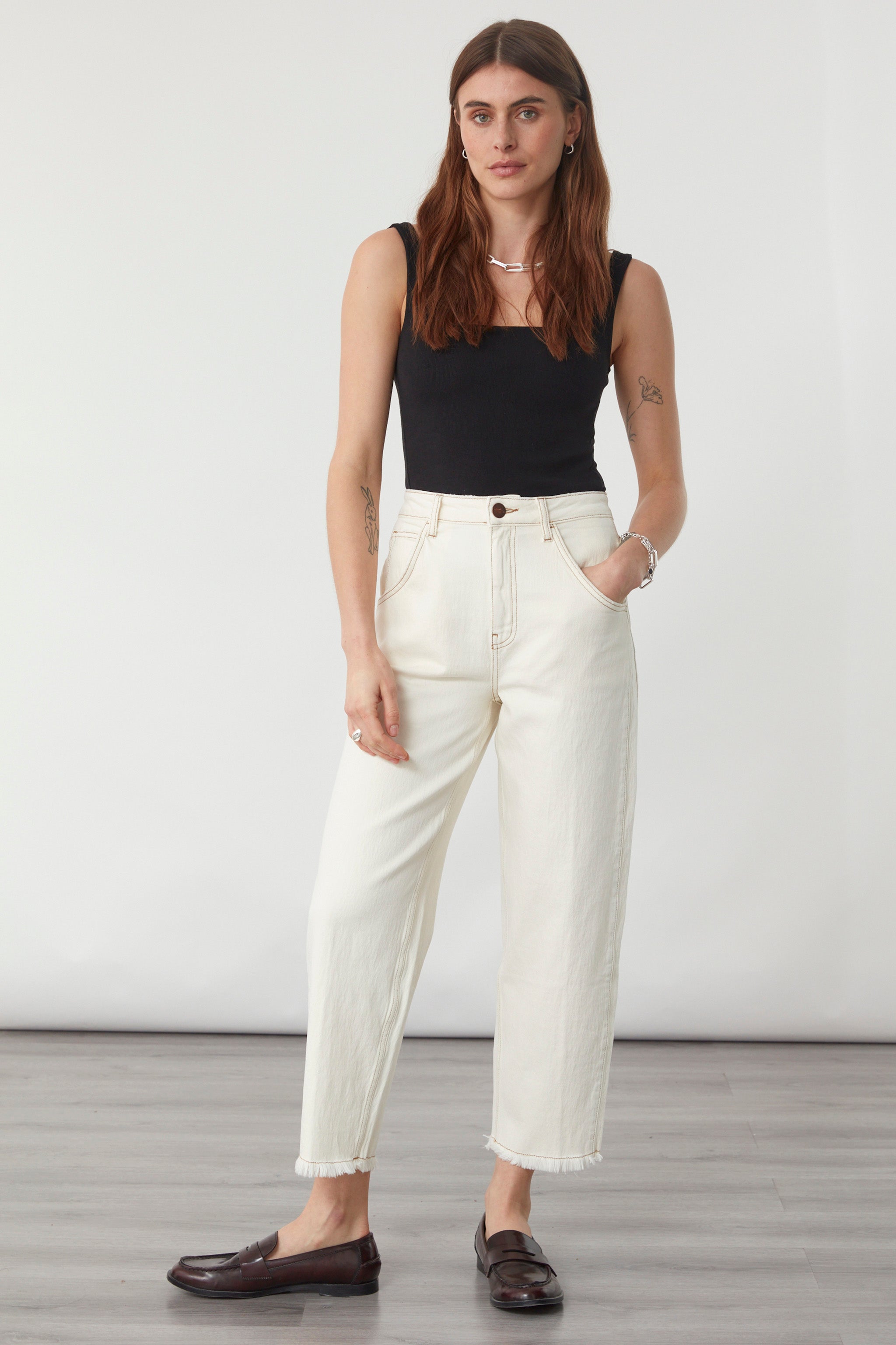 Bo Barrel Leg Jean in Ecru