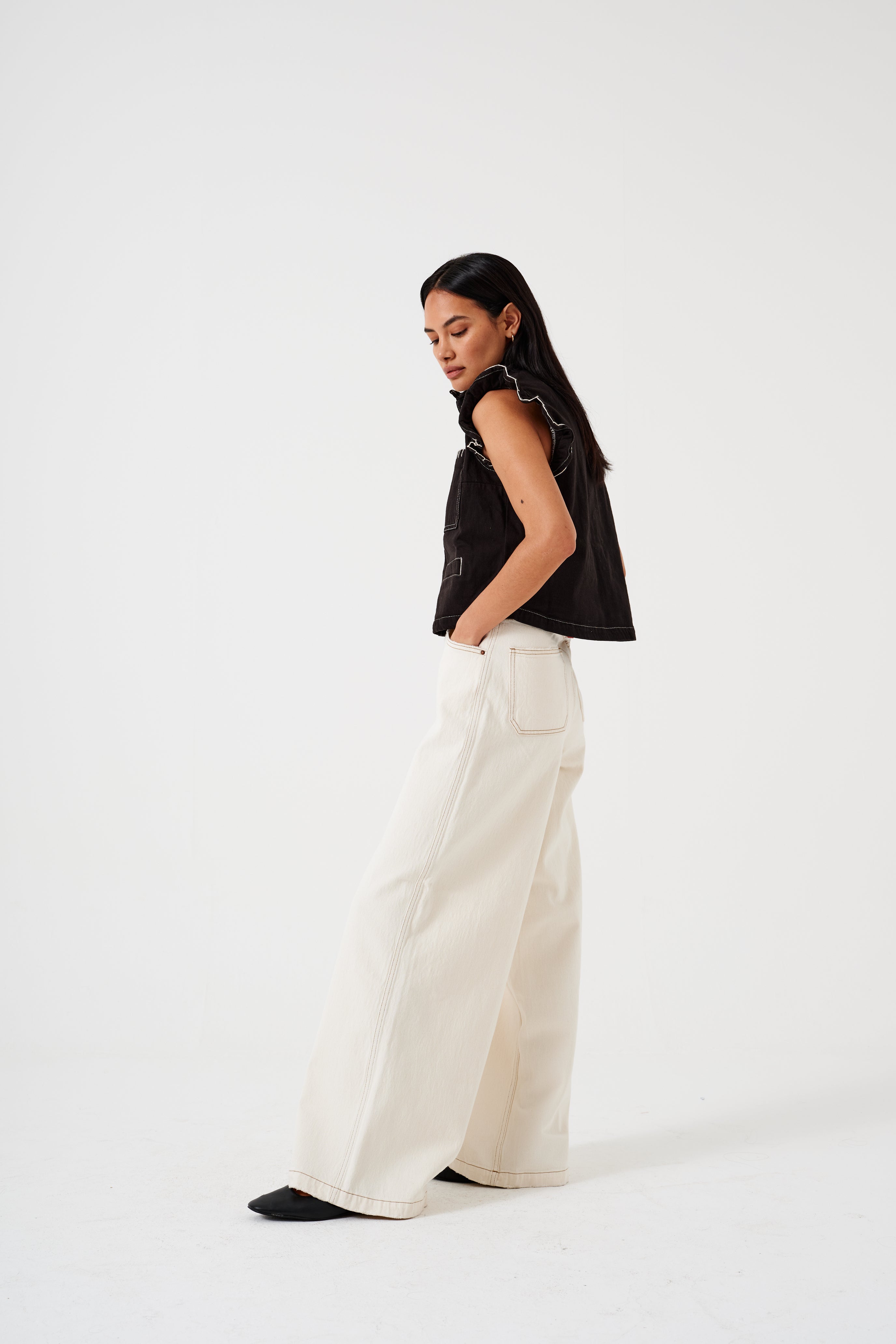 Bay Wide Leg Jean in Ecru