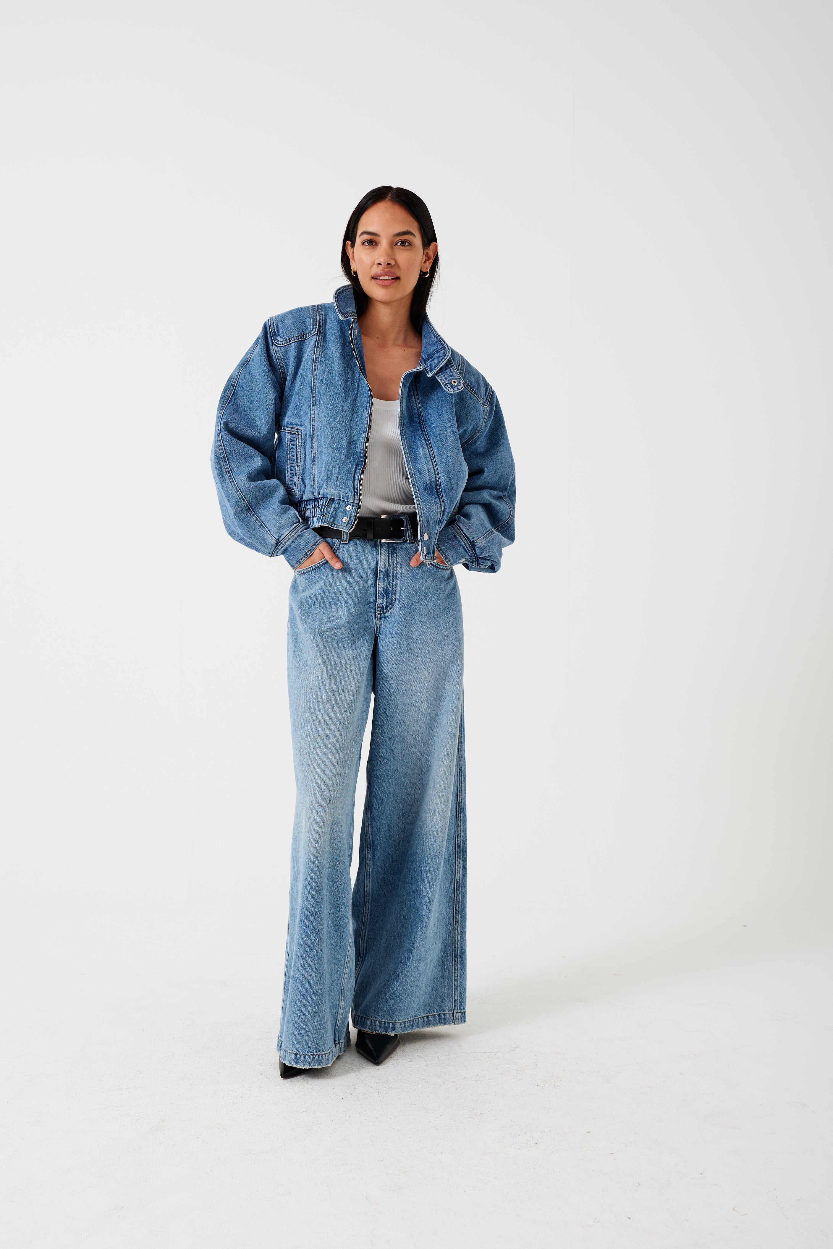 Bay Wide Leg Jean in Weekender