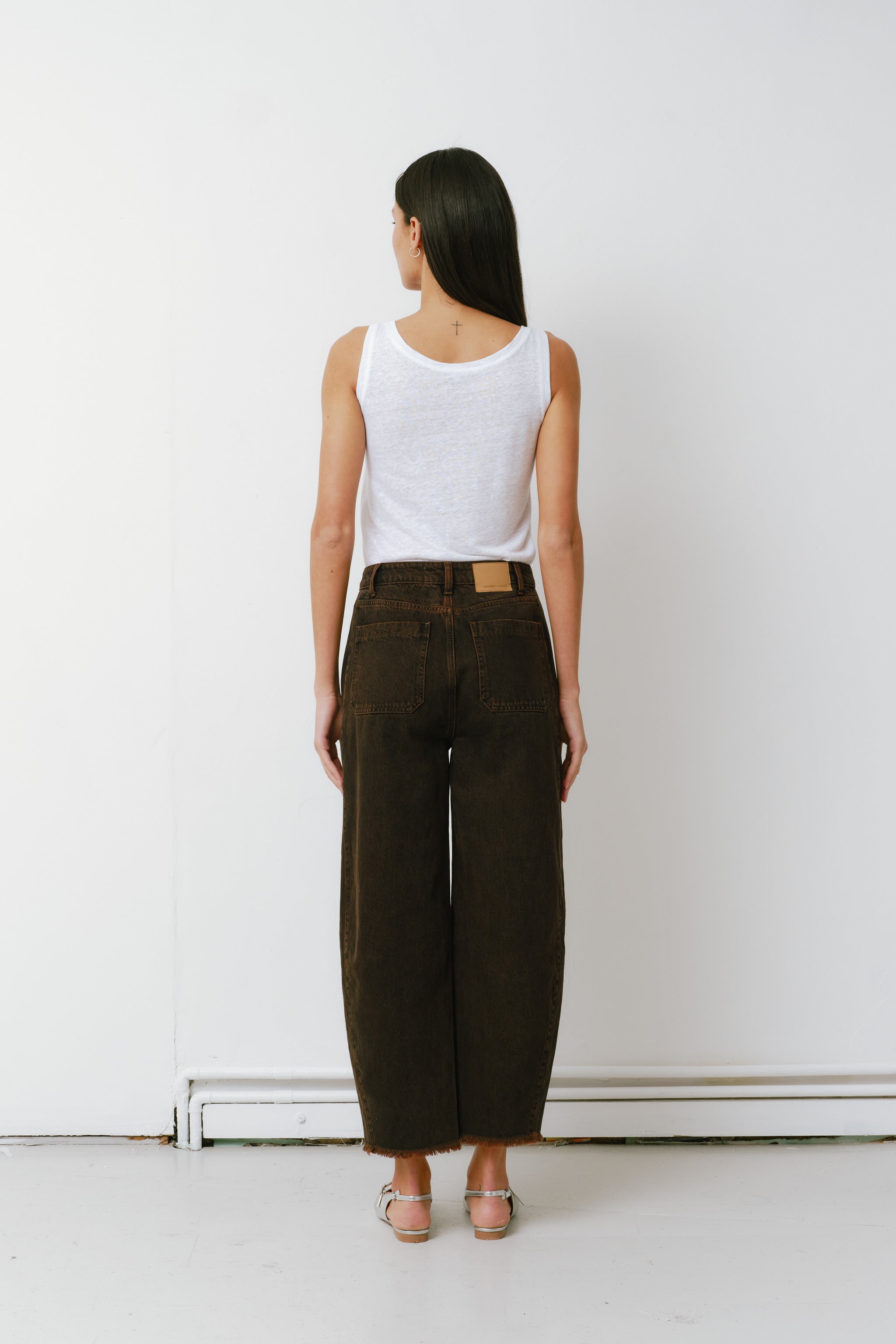 Bo Barrel Leg Jean in Cacao