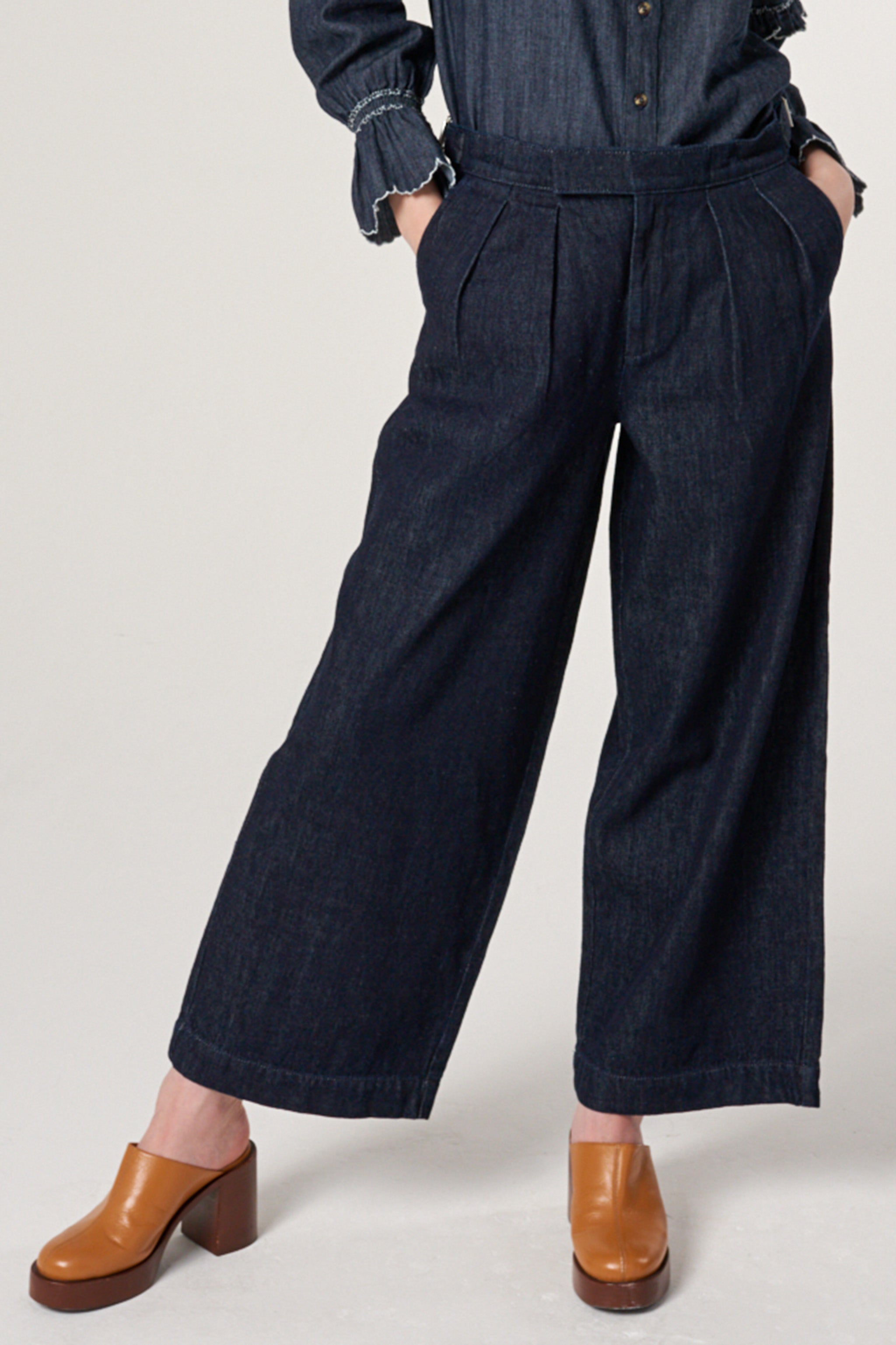 Penelope Pant in Indigo Rinse