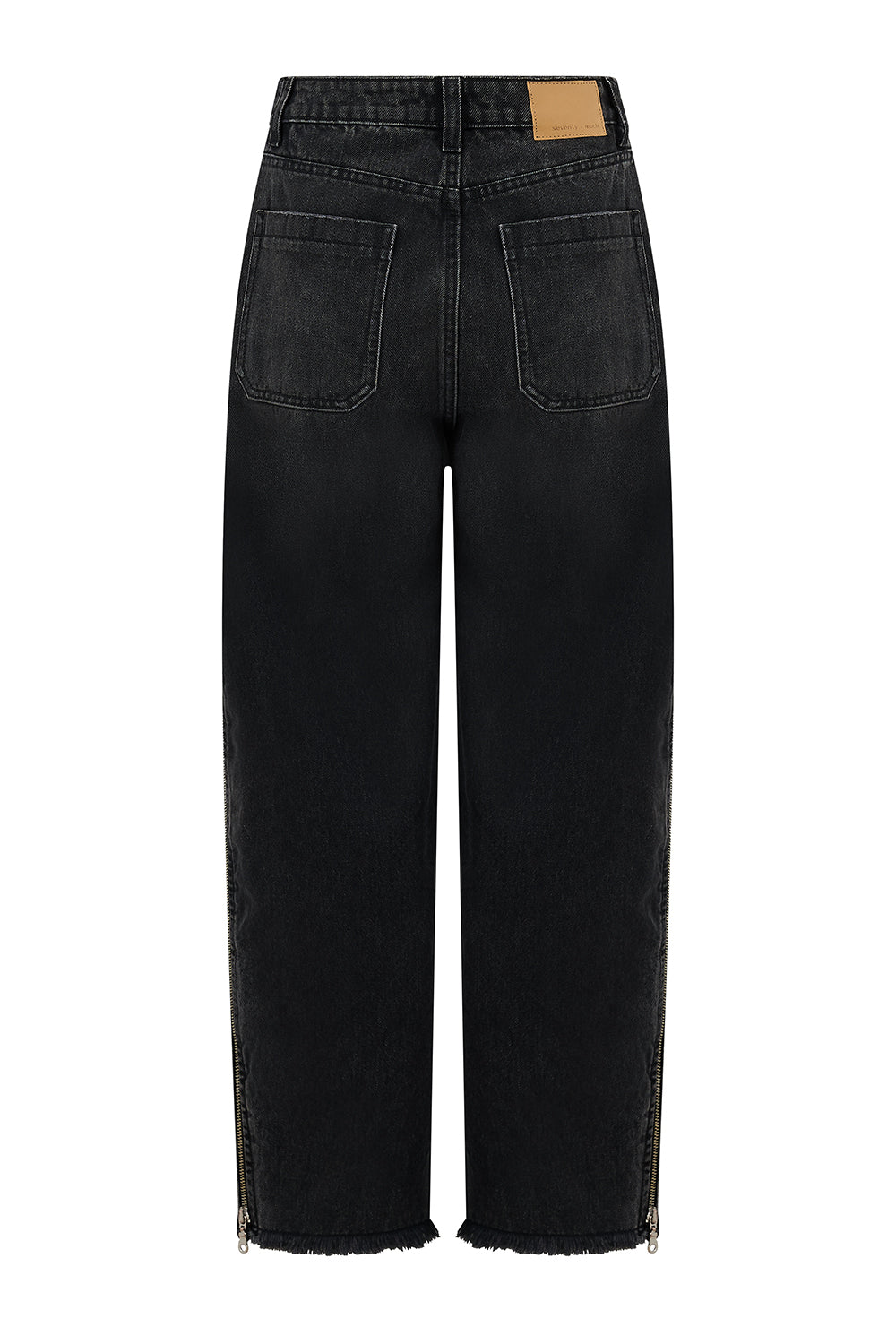 Bo Barrel Leg Zip Jean in Fairbanks