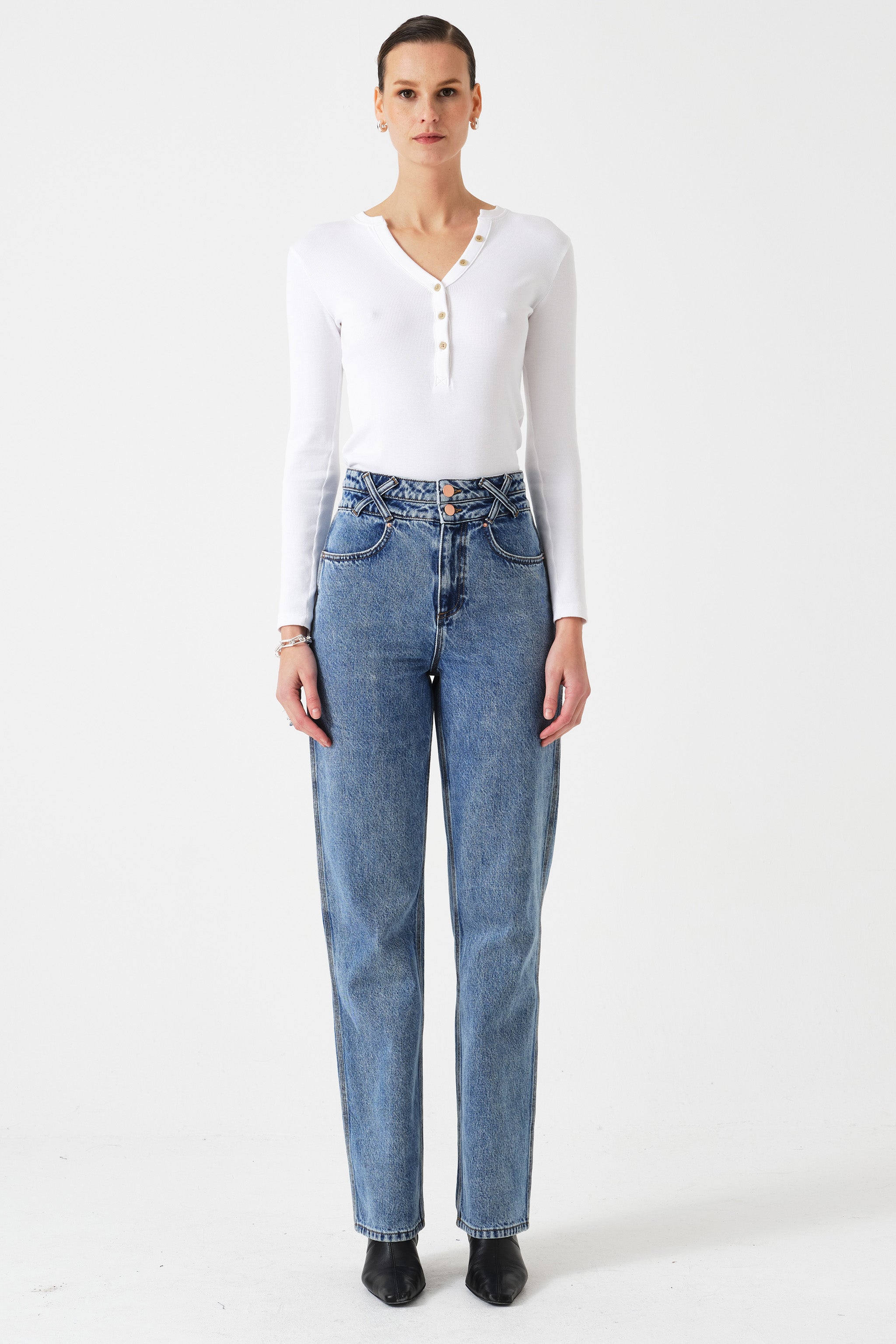 Leo Straight Leg Jean in Newport