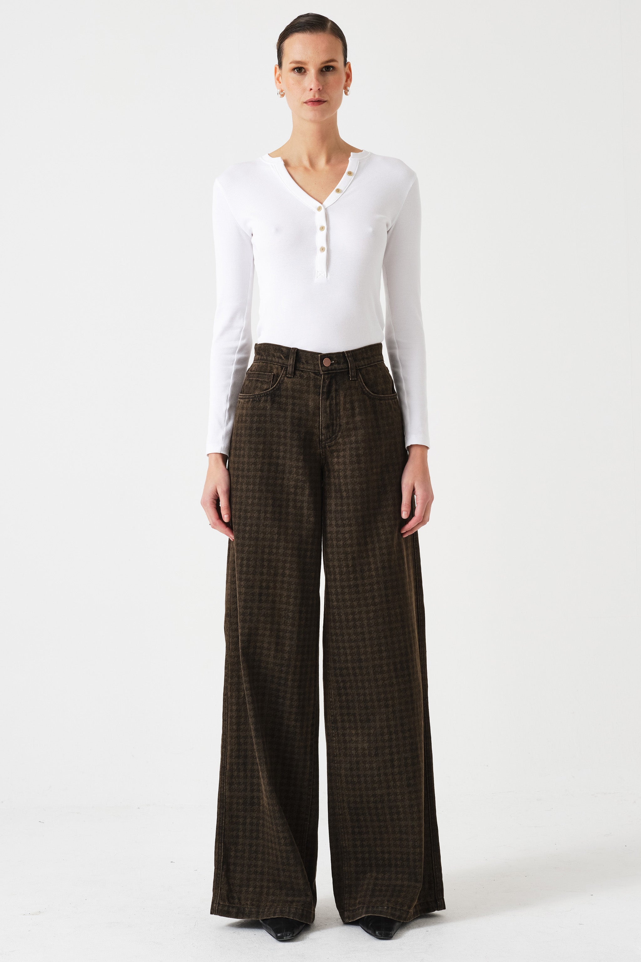 Bay Wide Leg Jean in Houndstooth Cacao