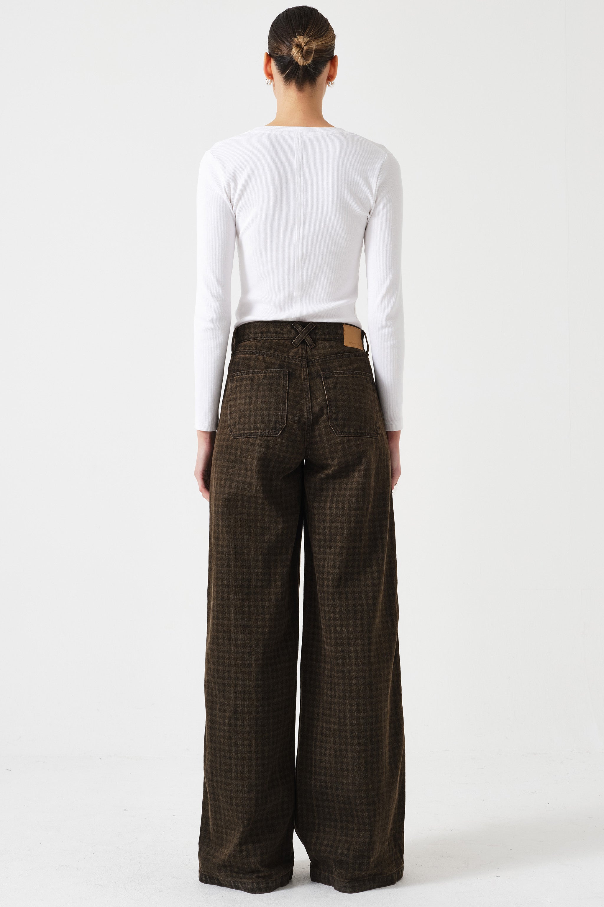 Bay Wide Leg Jean in Houndstooth Cacao