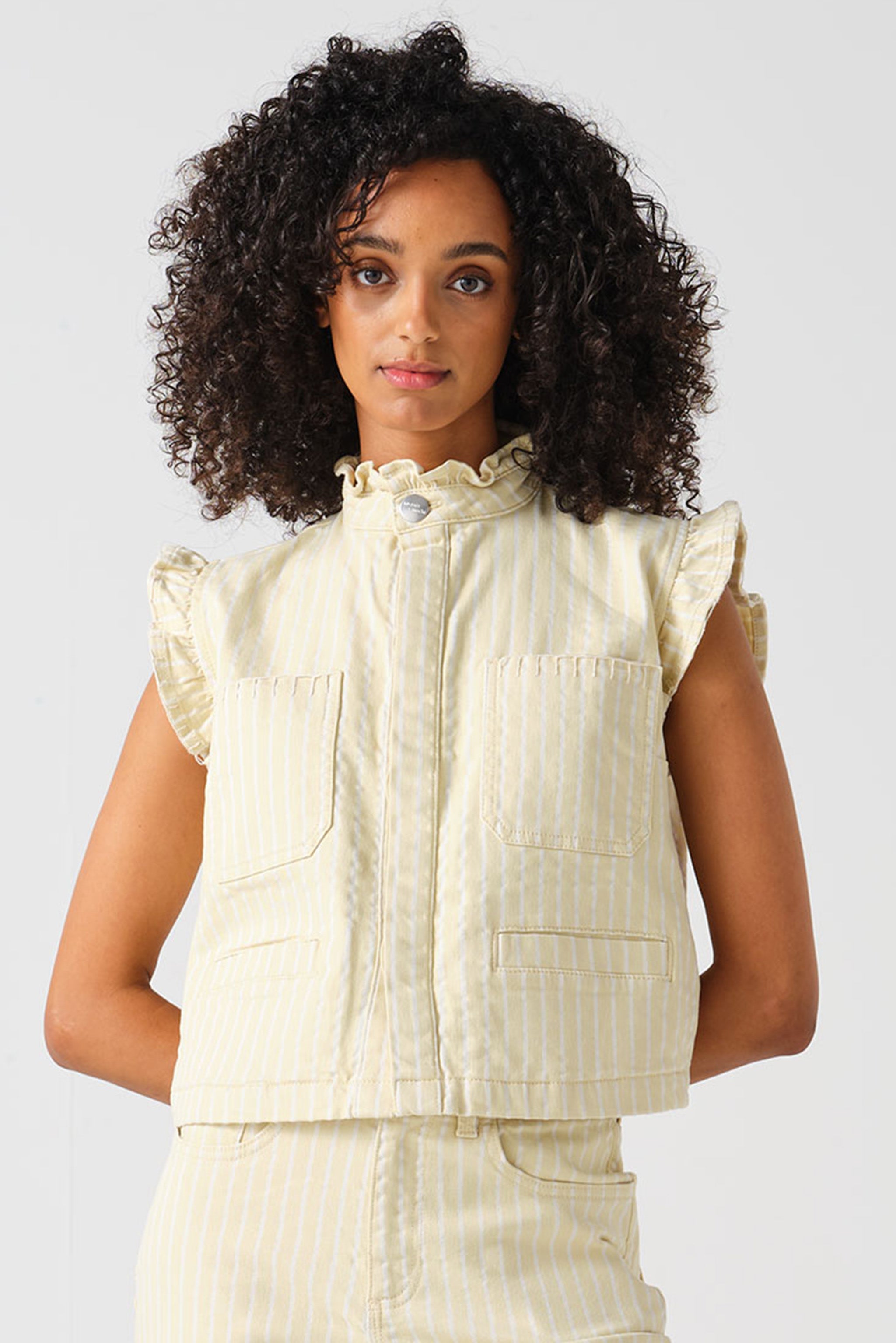 Pablo Vest in Buttermilk Wide Stripe