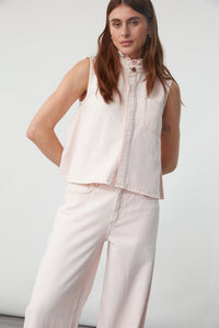 Iris Vest In Blush