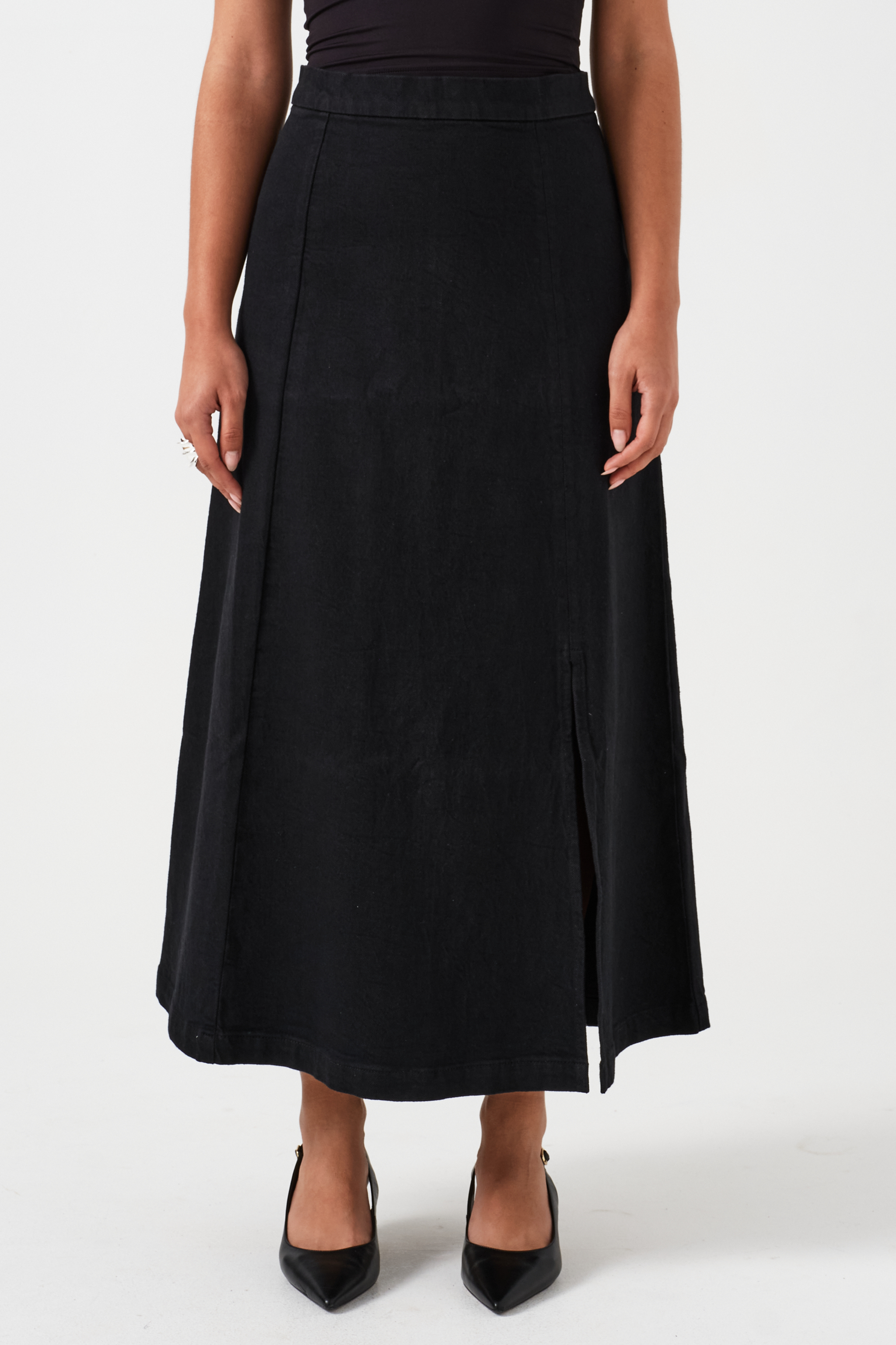 Faye Slip Skirt in Vintage Black