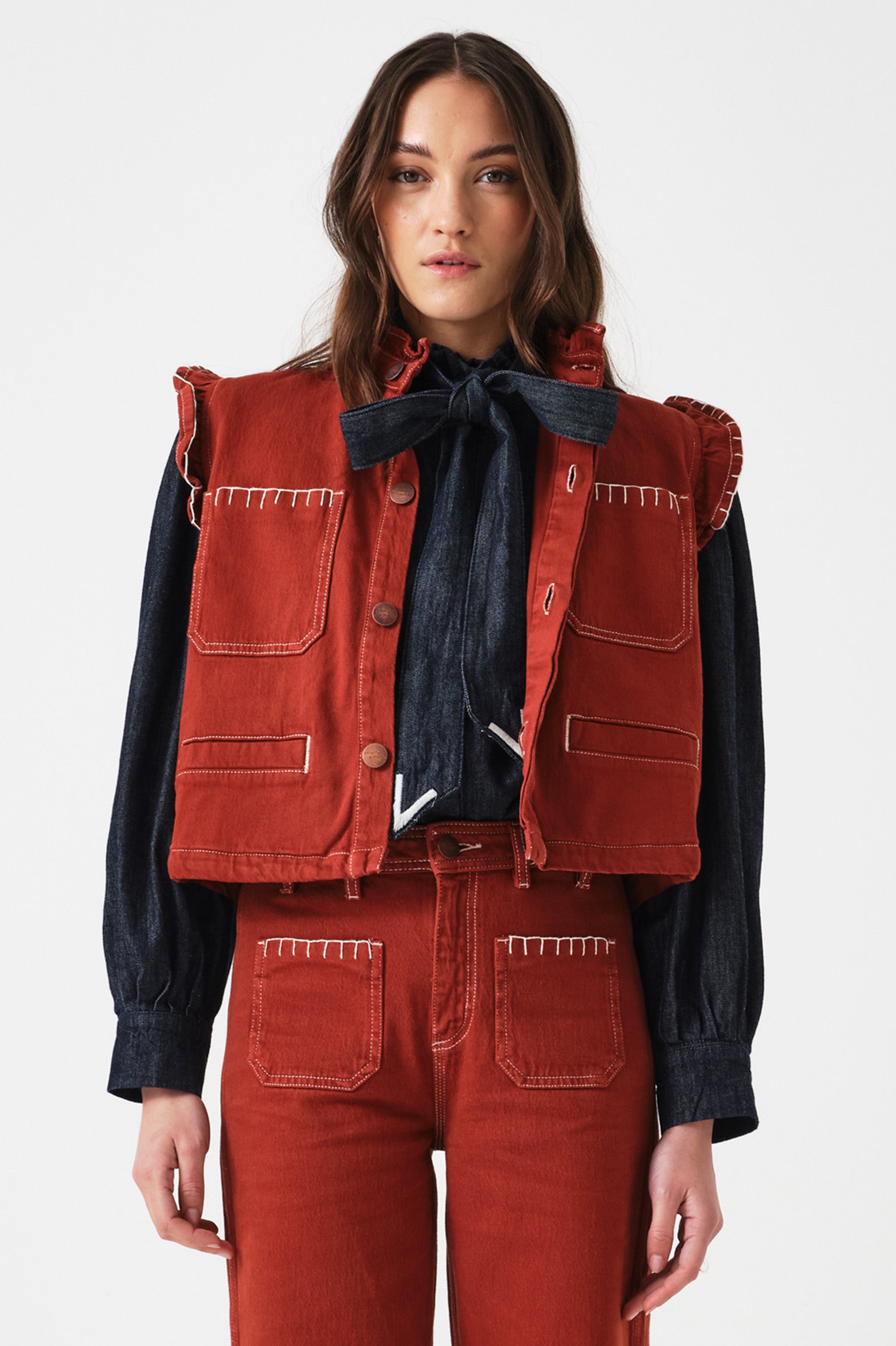 Pablo Vest in Dark Rust