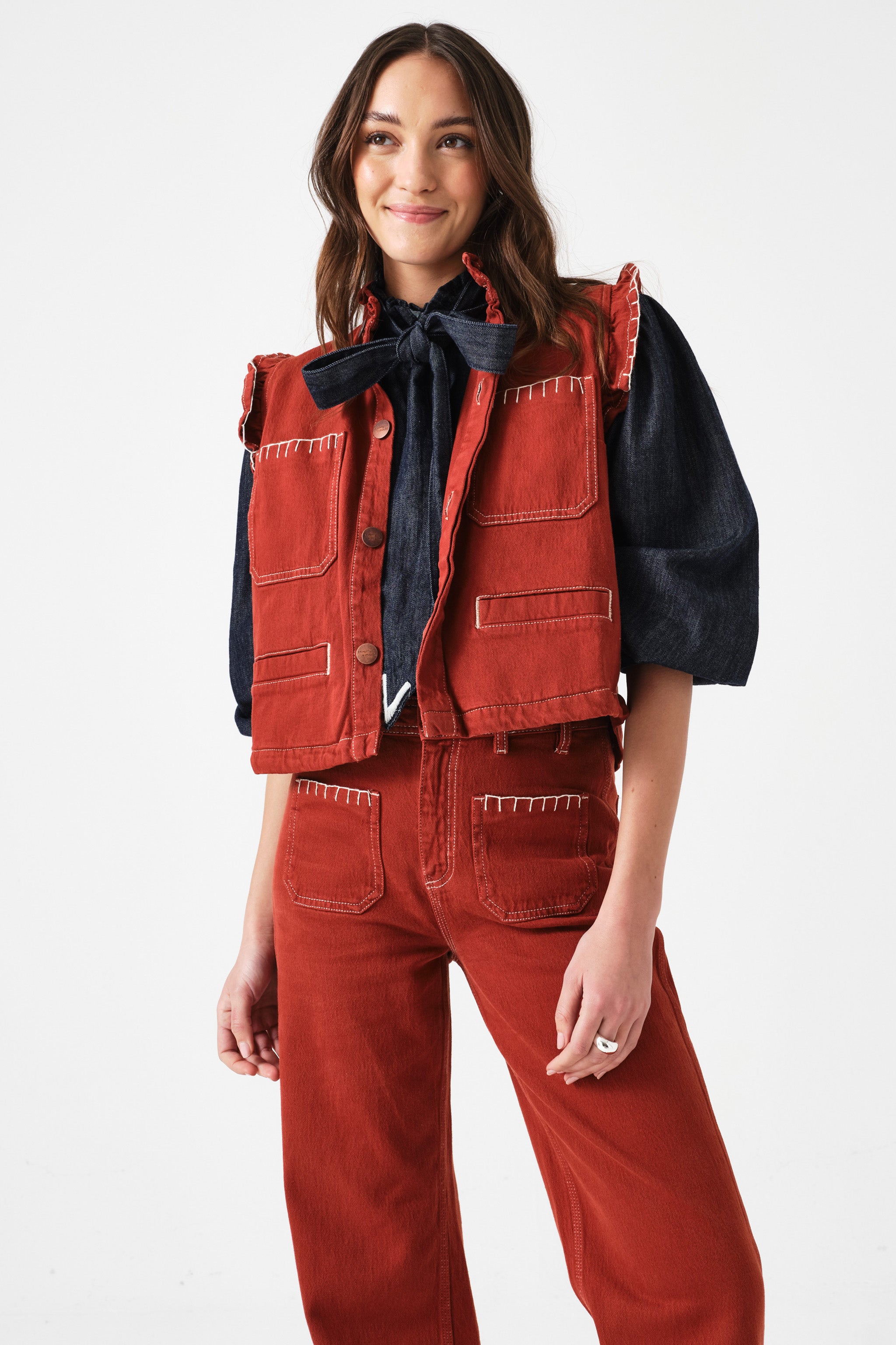 Pablo Vest in Dark Rust