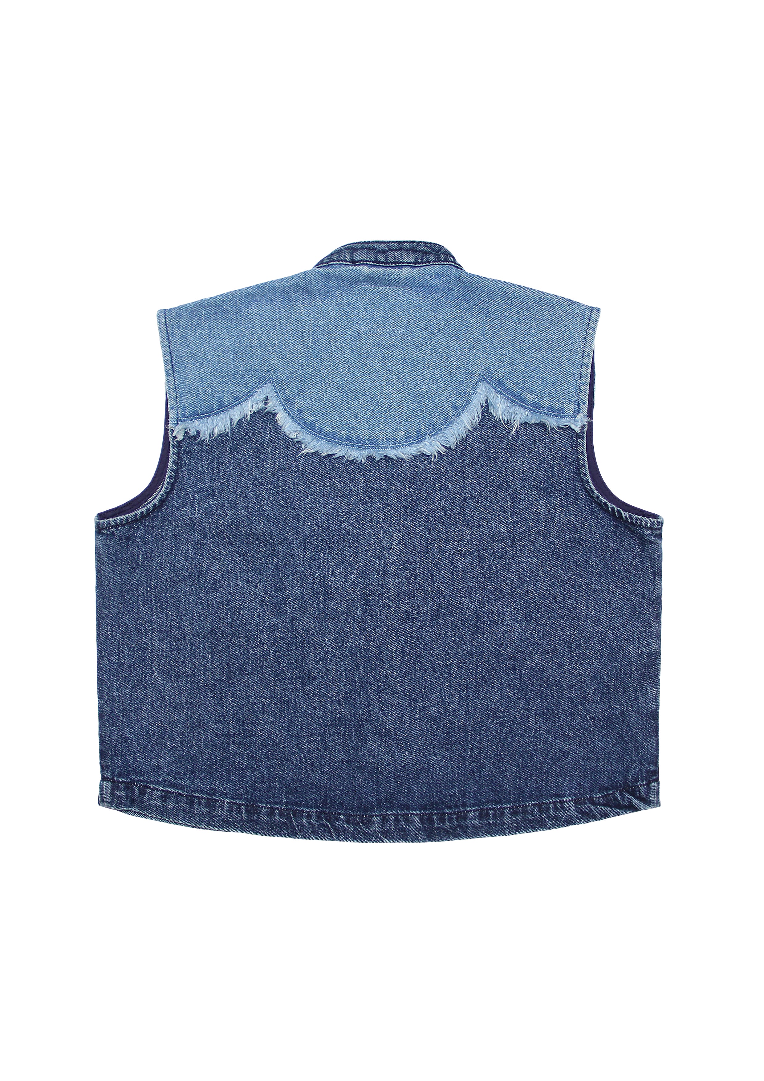 Ari Vest in Dark Vintage Scallop