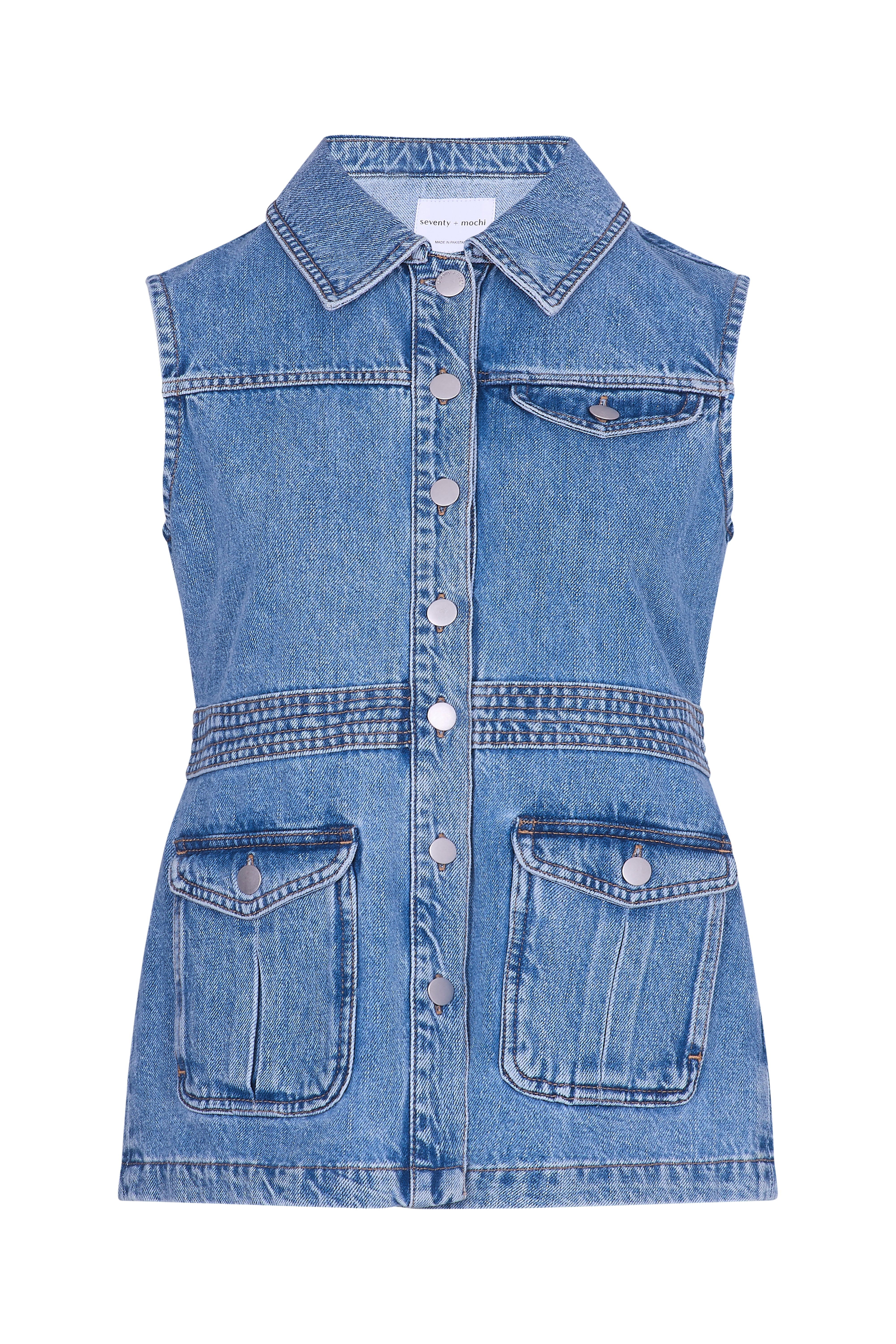 Demi Vest in Malibu