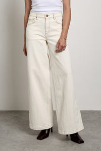 Bay Wide Leg Jean in Ecru