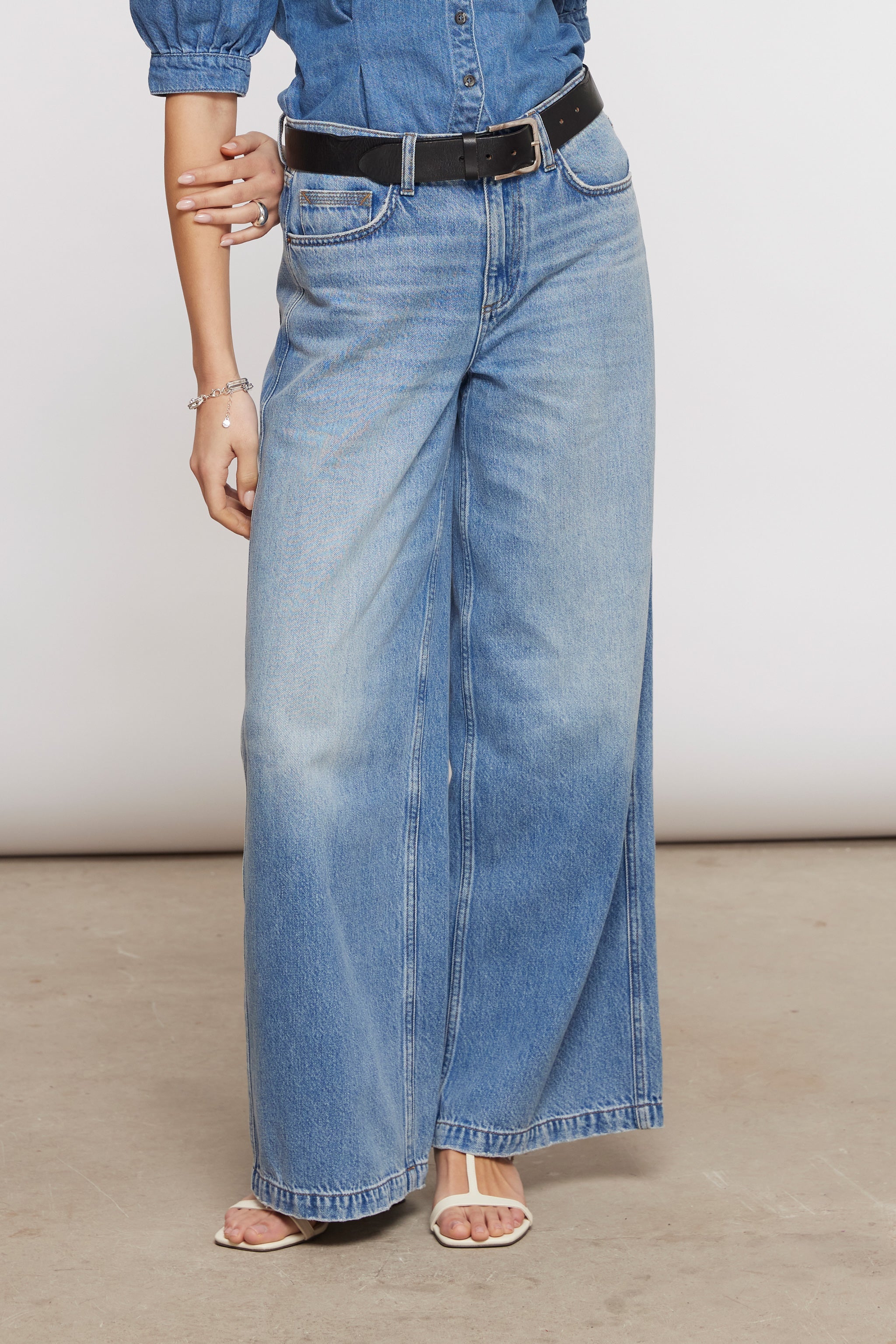 Bay Wide Leg Jean in Malibu