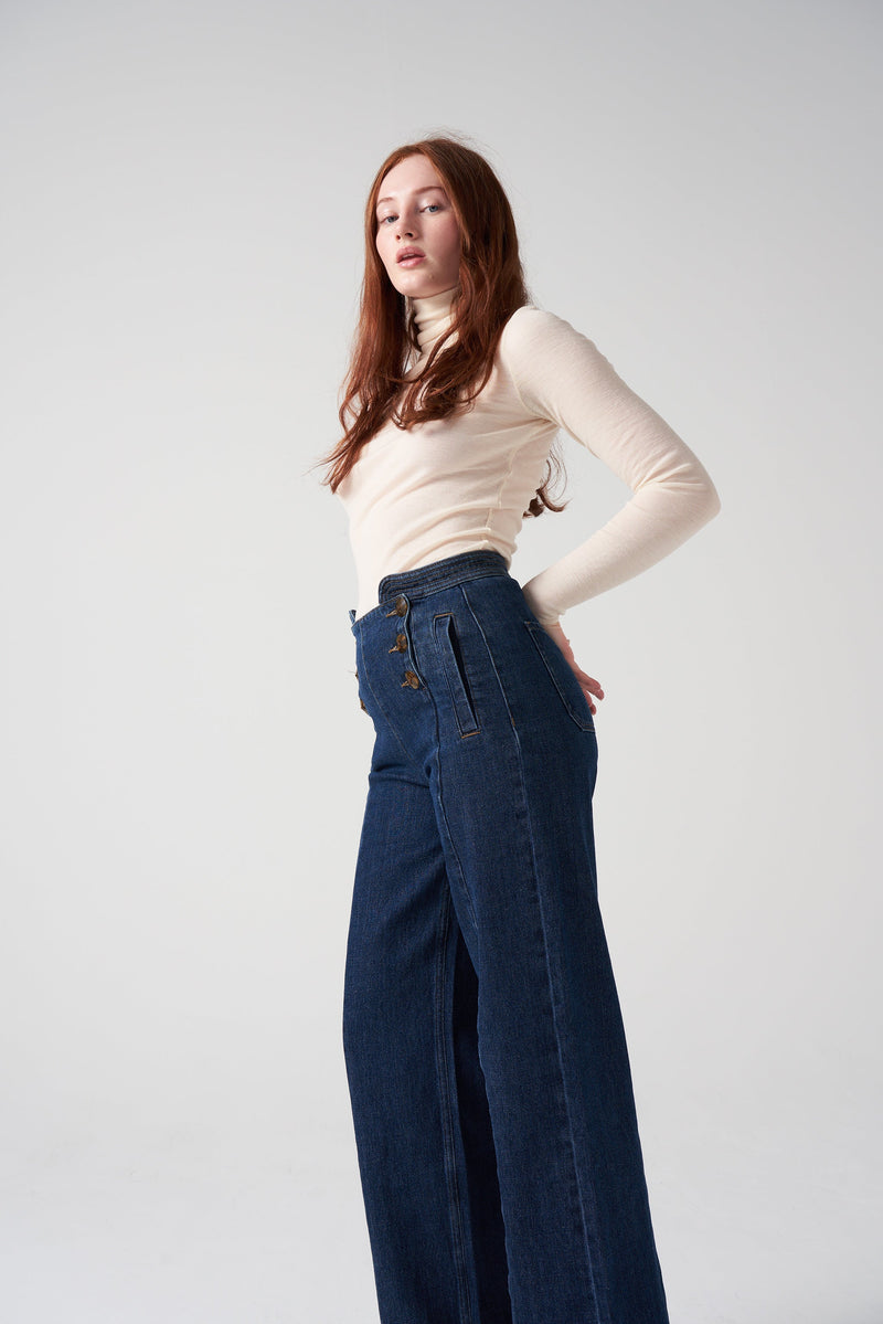 How to Wear Sailor Pants: 15 Elegant Outfit Ideas for Women - FMag.com
